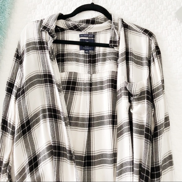 American Eagle Outfitters Tops - NWOT Flannel